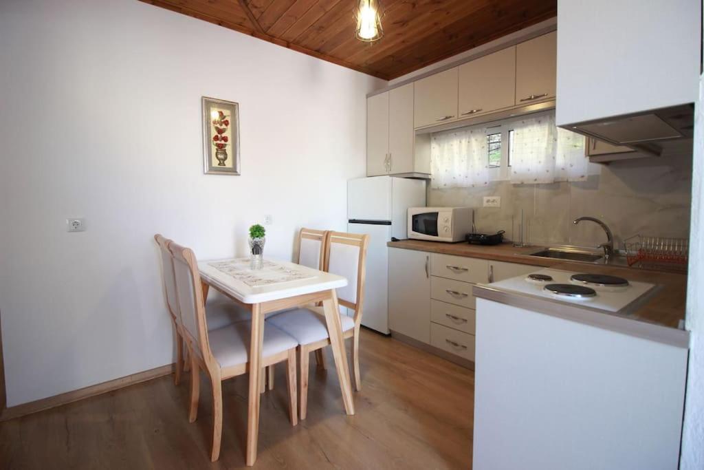 Emblematic House 3 Apartment